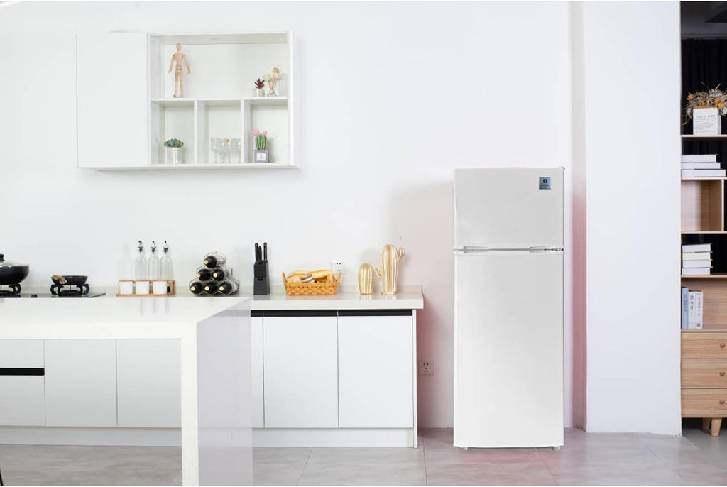 ARCTIC CHEF ACFR741WHITE6COM Apartment Size Large Compact Fridge, 7.5, White