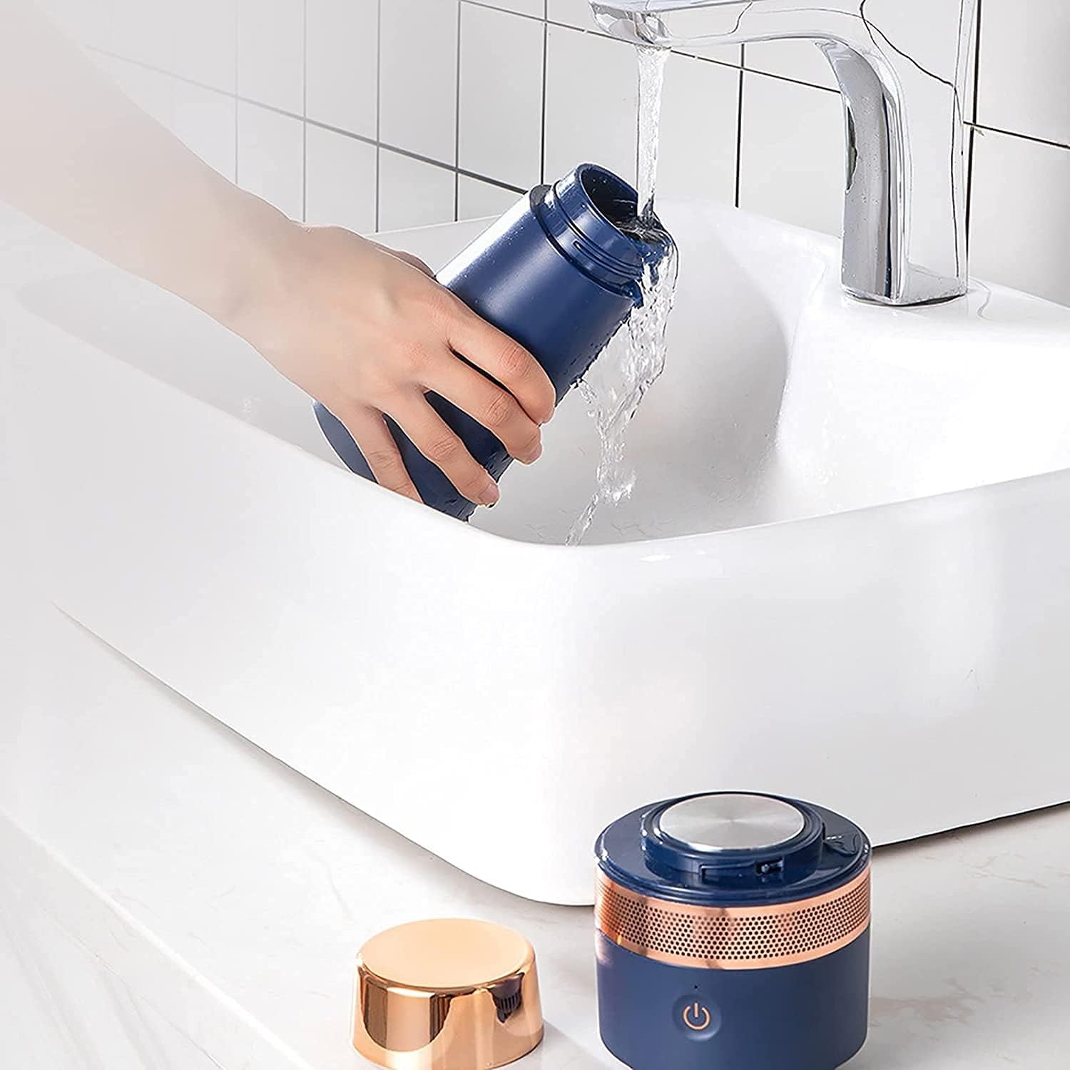 Electric cooler Smart Hot and Cold Cup Usb Portable Dual-purpose Heating and Cooling Water Cup Beverage Heating and Cooling Cup 2-in-1 Heating Cooling Water Coffee Beverage Milk Heater Cooler
