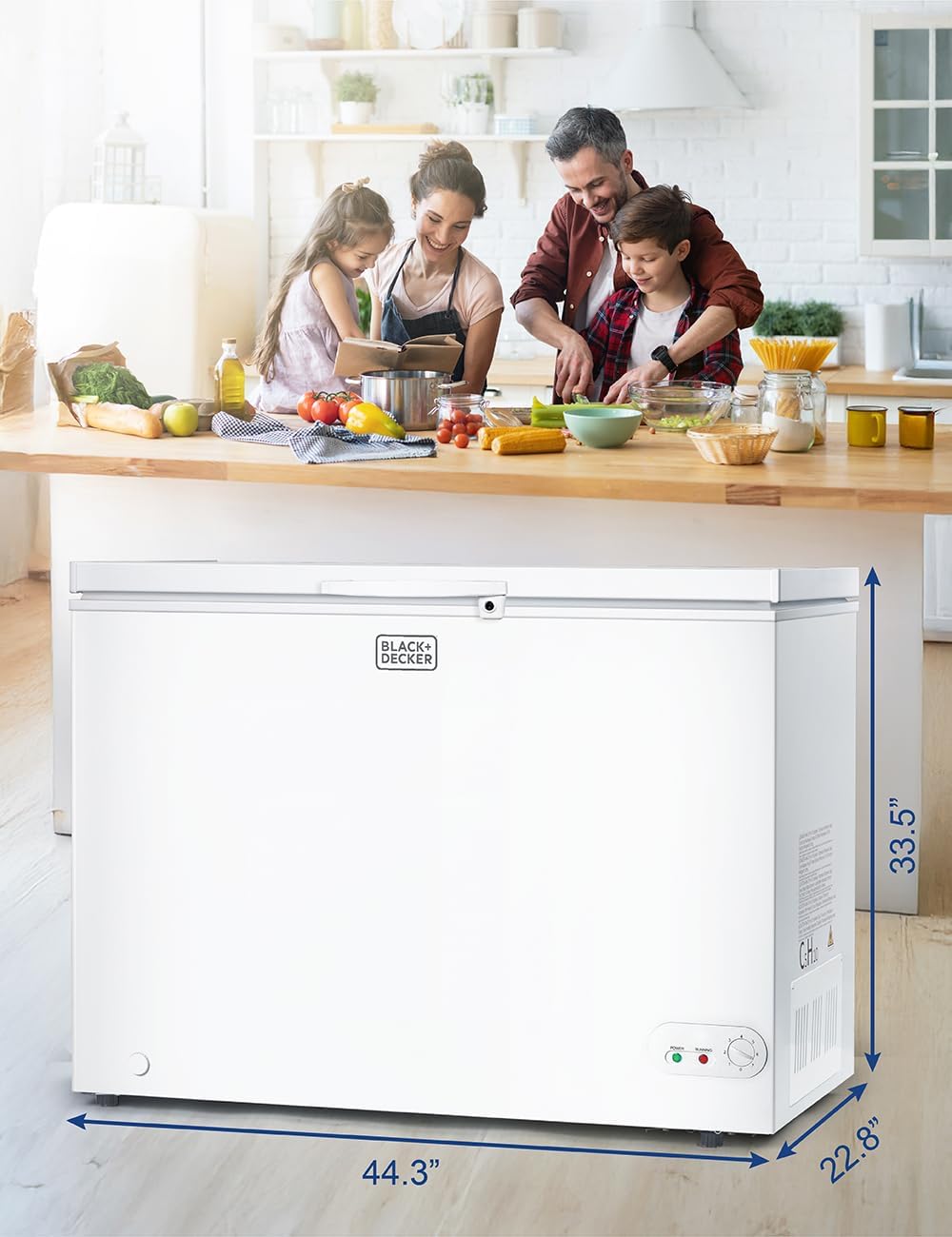 BLACK+DECKER 8.9 Cu. Ft. Chest Freezer, Deep Freezer with Top Opening, Freezer Chest with Removable Storage Basket, Mechanical Temperature Control, Manual Defrost, R600a Refrigerant, BCF890E, White