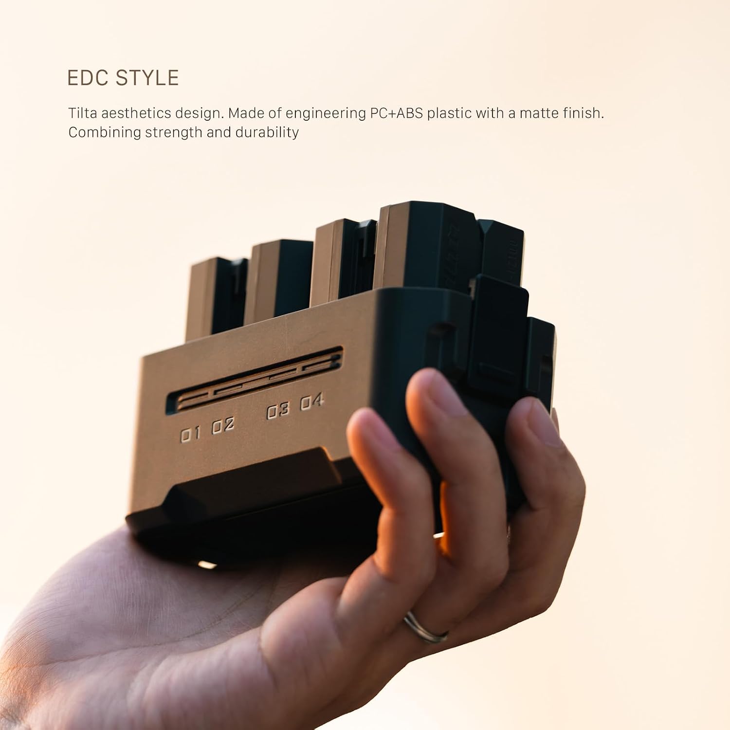 Tilta Portable Charging Station w/ 4 Batteries for NP-FZ100 Battery | Charge 4 Batteries w/USB-C PD 45W Fast Charge | Safe for A6600, A6700, A7C, A7III, A7IV, A7RIII/IV, A7S Il, FX3,FX30,A1 – Green