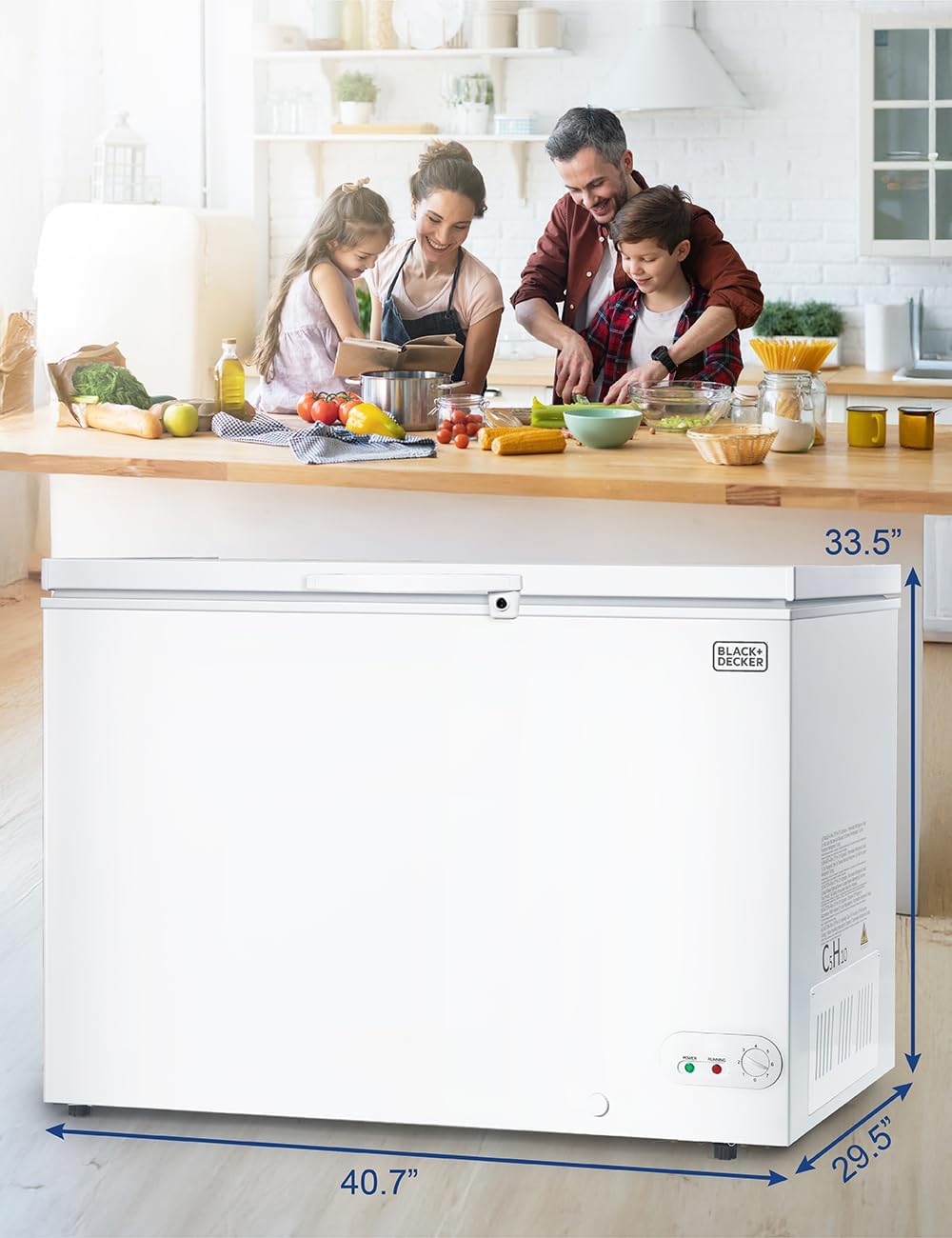 BLACK+DECKER 10 Cu. Ft. Chest Freezer, Deep Freezer with Top Opening, Freezer Chest with Removable Storage Basket, Mechanical Temperature Control, Manual Defrost, R600a Refrigerant, BCF1000E, White