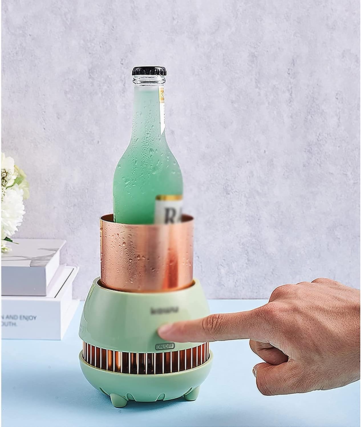 Electric cooler Quick Refrigeration Cup Portable Mini Office Dormitory Refrigeration Cup Beverage Cooler One-key Start Simple Operation for Water Milk Beer Cocoa
