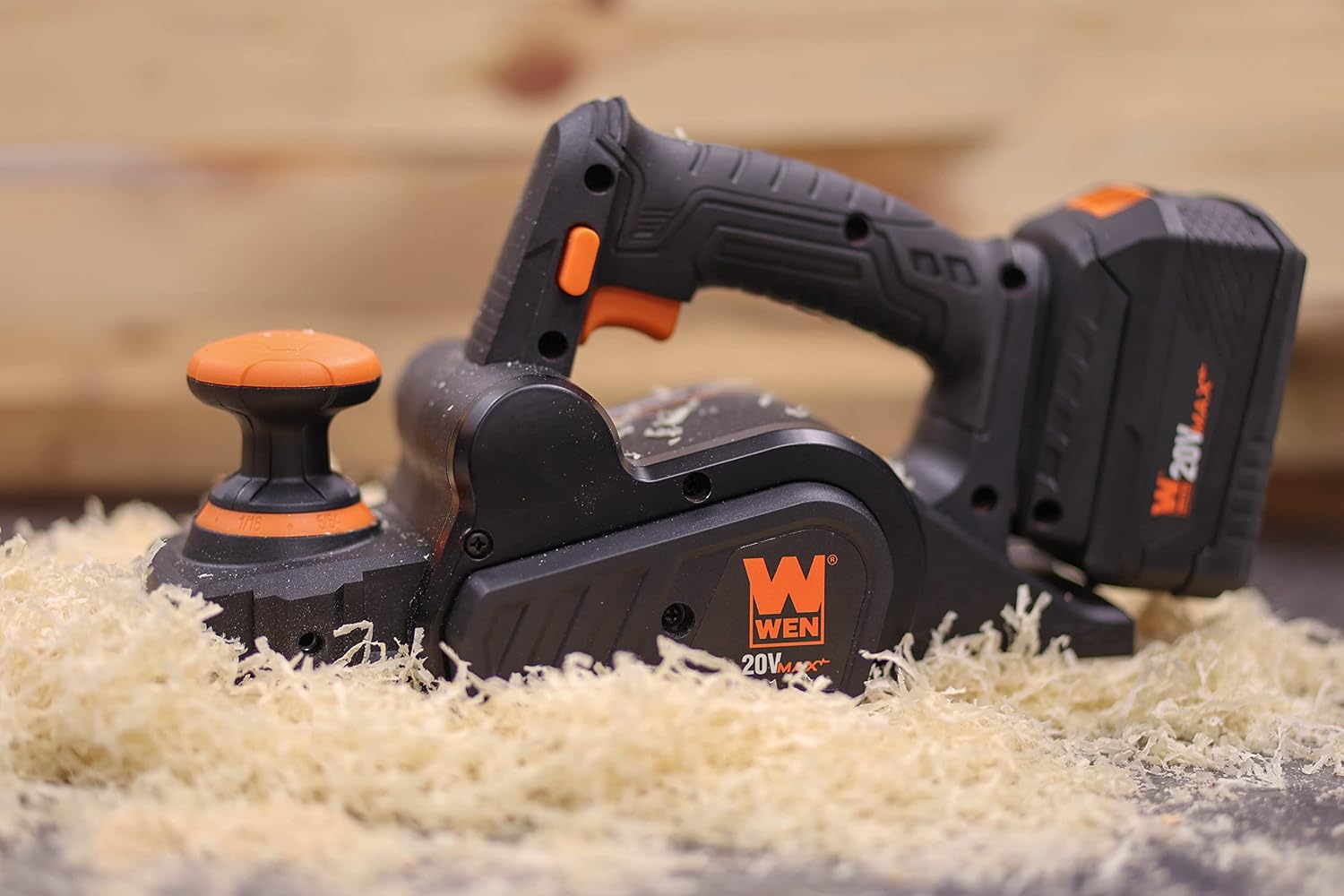 WEN Cordless Planer, Brushless with 3-1/4-Inch Blade, 20V Max 4.0 Ah Lithium-Ion Battery and Charger (20653)