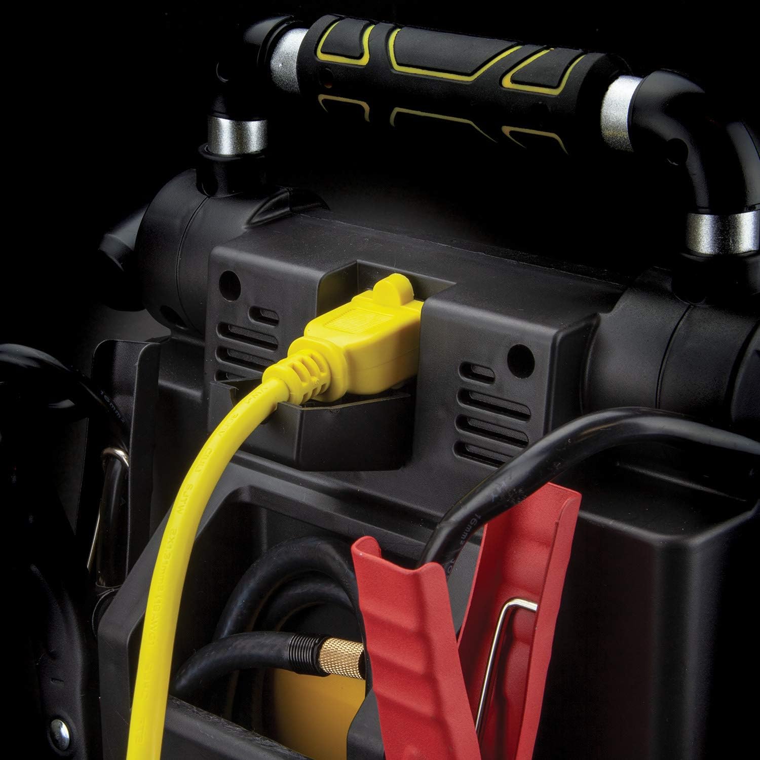 Stanley J5C09D 1200 Peak Amp Automotive Jump Starter, Portable Power – 2.1A/10W USB Port, 120 PSI Air Compressor