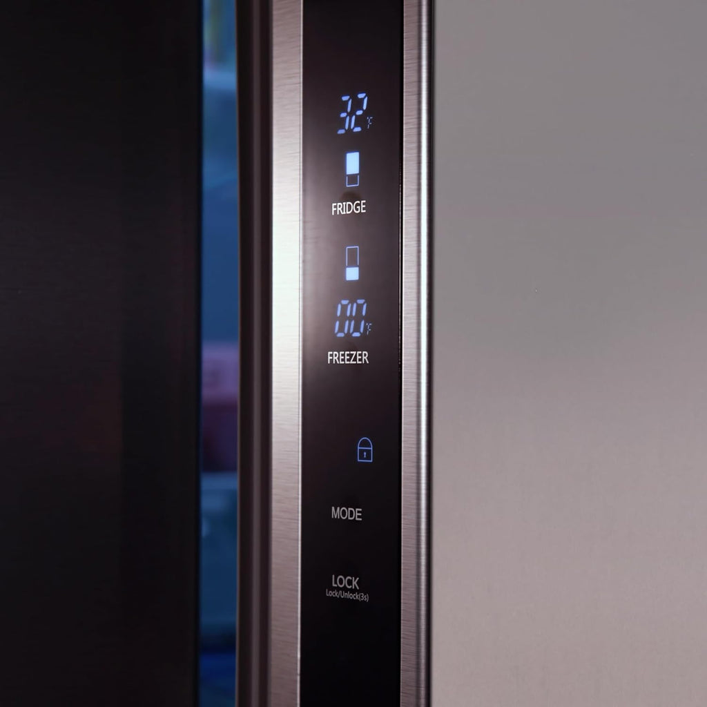 Avanti French Door Refrigerator with Bottom Freezer 30-Inch Wideâ€‹, Frost Free Technology, Large Capacity with Adjustable Shelves, Door Bins & Crisper Drawers, 17.5 Cu.Ft., Stainless Steel