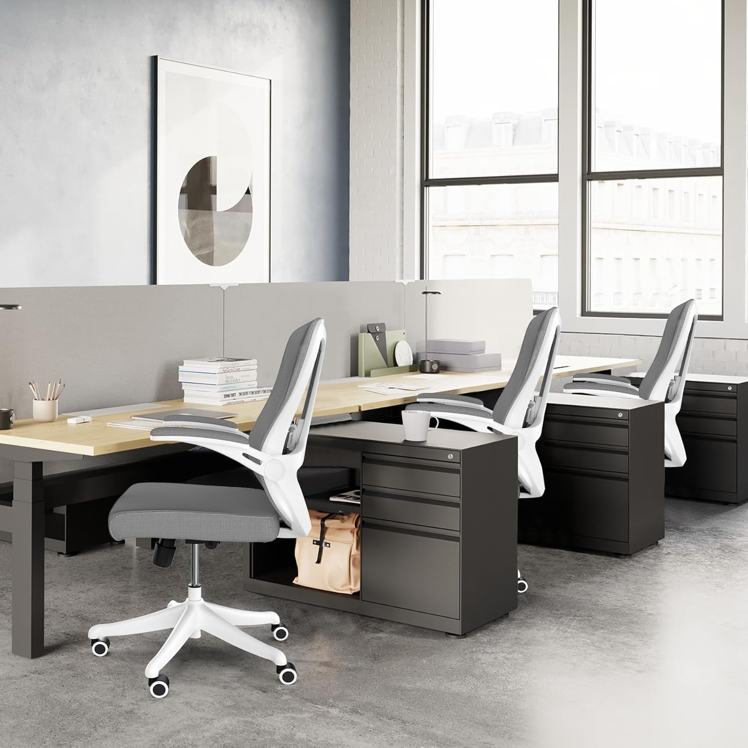300 LBS Ergonomic Office Computer Mesh Chair - Adjustable Height Rolling Desk Chair with Flip-Up Armrests & High Back Support - Comfortable Swivel Task Chair for Home Office