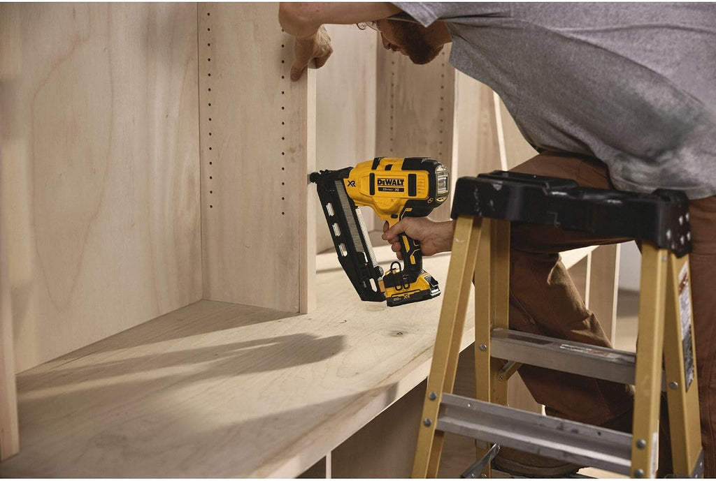 DEWALT 20V MAX* Finish Nailer, Angled, 16GA, Tool Only (DCN660B)