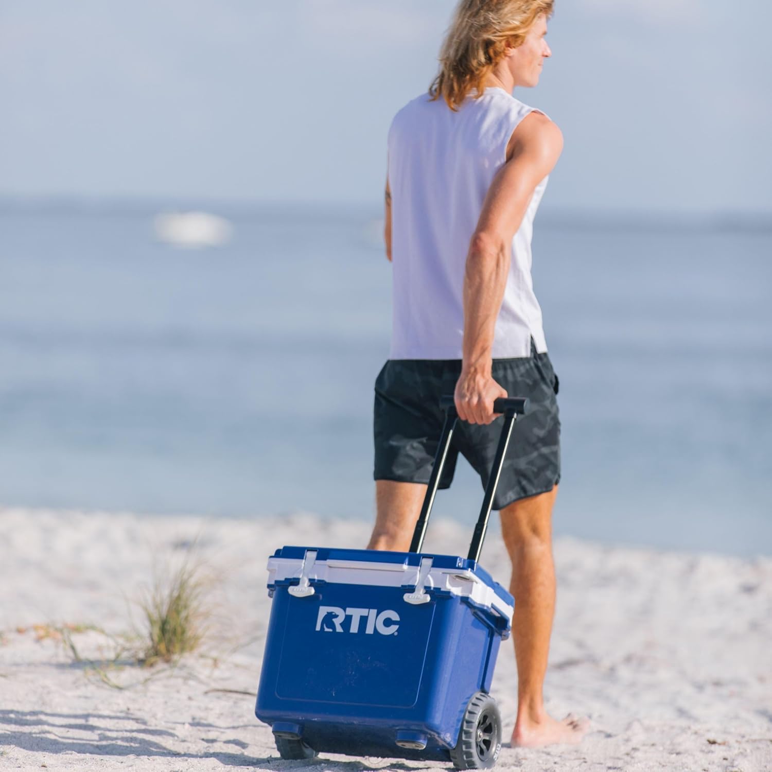 RTIC 22 QT Ultra-Light Wheeled Cooler with Handle, Hard Insulated Portable Ice Chest Box for Beach, Drink, Beverage, Camping, Picnic, Fishing, Boat, Barbecue