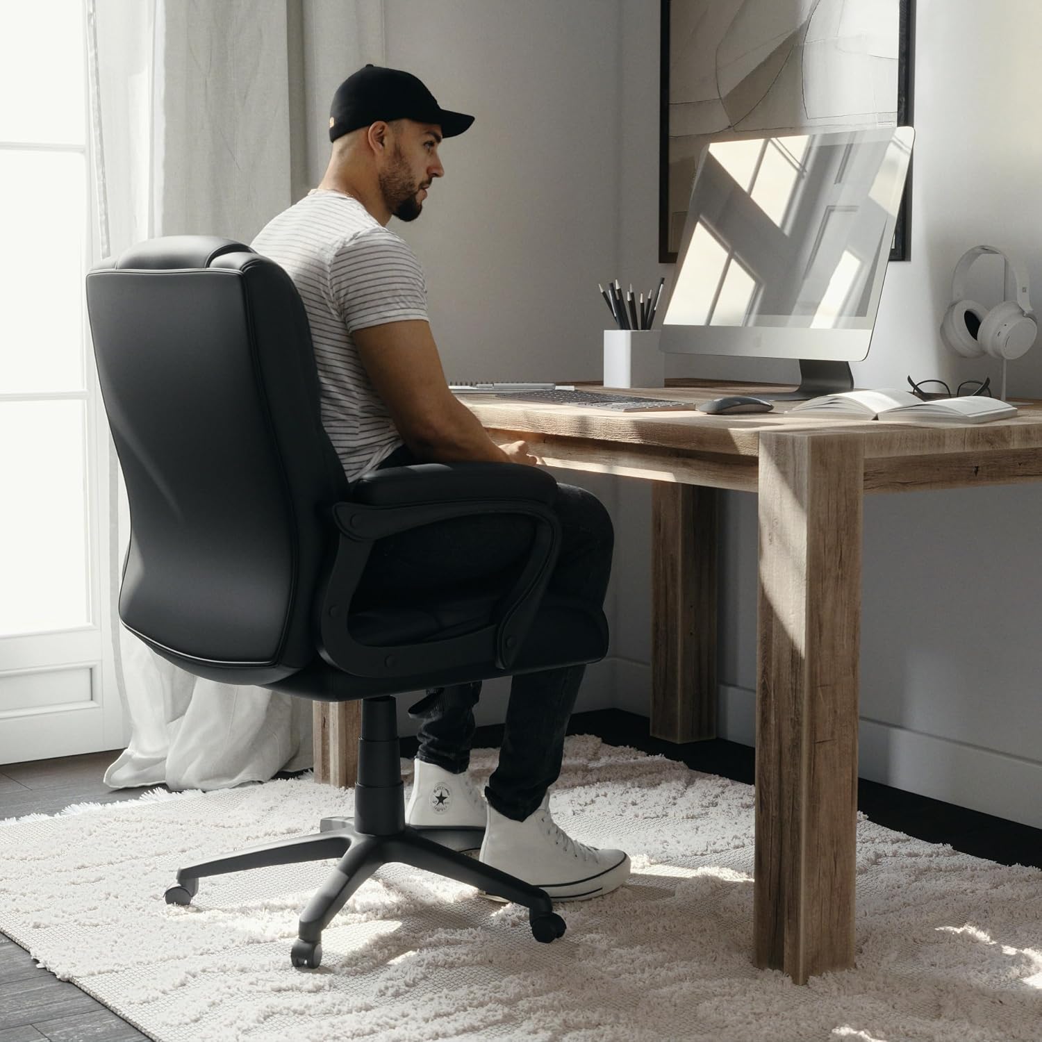 Flash Furniture Fundamentals Big & Tall Swivel LeatherSoft Office and Gaming Chair, Ergonomic Office Chair with Padded Armrests and Adjustable Height, Black