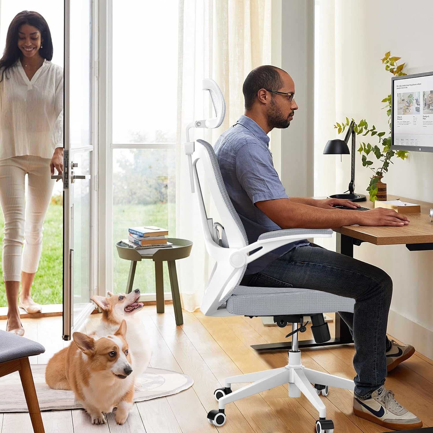 balmstar Ergonomic Office Chair Desk Chair - Mesh Computer Chair with 360° Swivel Wheels, Adjustable 90-130° Recline & Lumbar Support for Home Office, Supports up to 350lbs