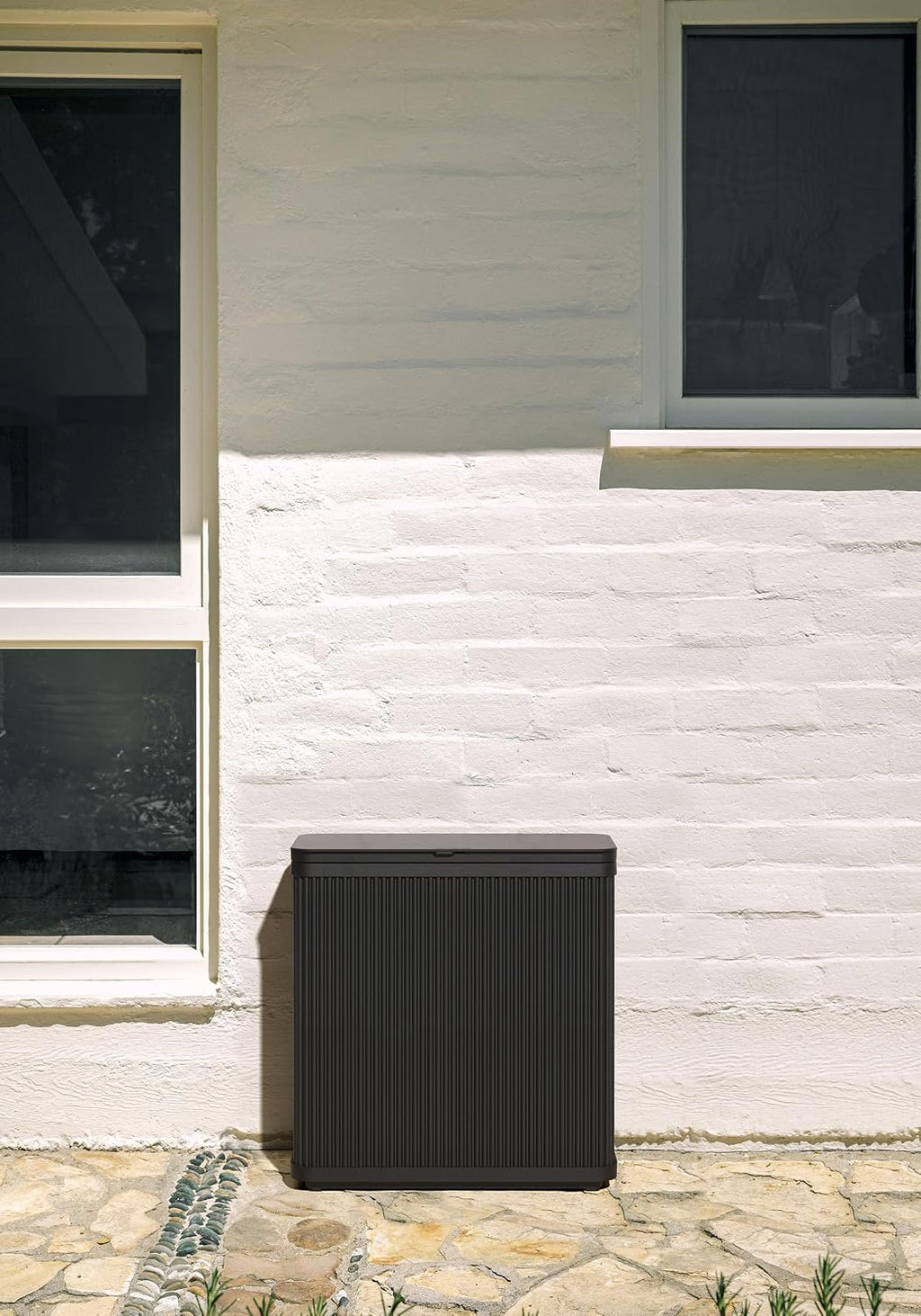 Veradek Tambour Series Outdoor Trash Can with Lid – All-Weather Waste Bin for Patio, Pool, BBQs & Parties | Durable Dual Bag System up to 30 Gallons | Modern Design for Backyard or Deck