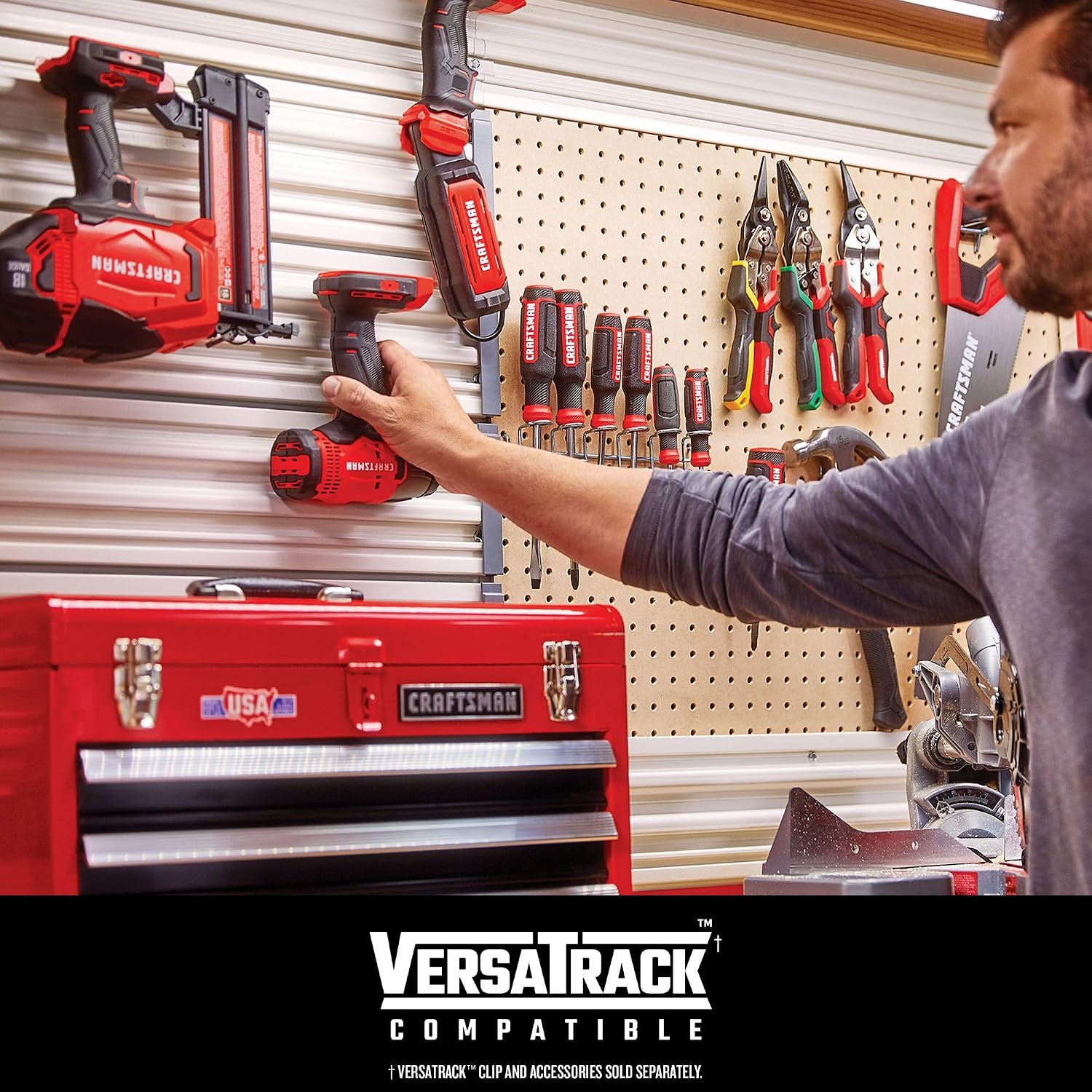 CRAFTSMAN V20 Cordless 6-Tool Power Tool Combo Kit with 2 Batteries and Charger (CMCK600D2)