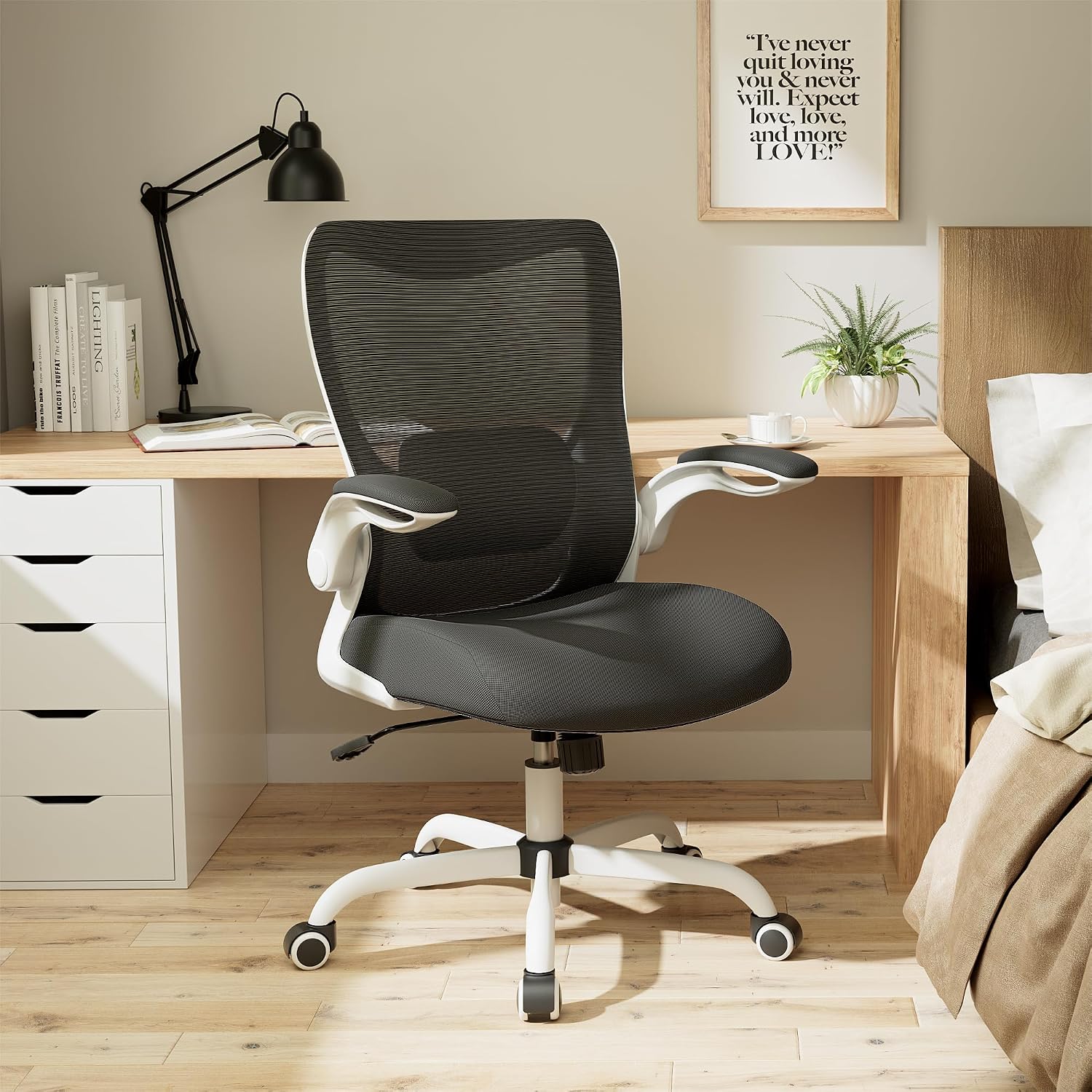 MUXX.STIL Office Chair, Ergonomic Desk Chair with Adjustable Lumbar Support and Flip up Armrest, Breathable Mesh Computer Chair for Home Office, White