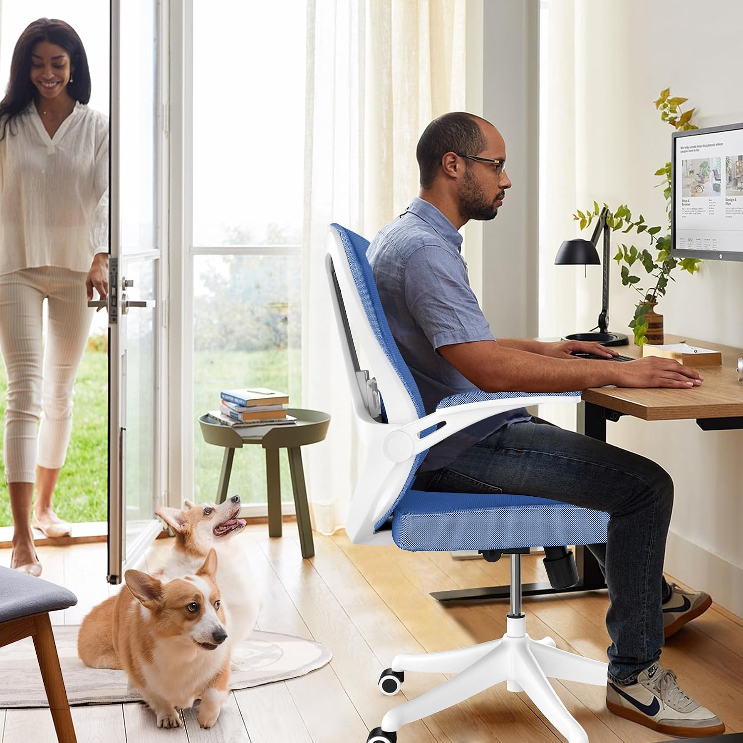 balmstar Ergonomic Office Chair Desk Chair - Mesh Computer Chair with 360° Swivel Wheels, Adjustable 90-130° Recline & Lumbar Support for Home Office, Supports up to 300lbs (01Blue)