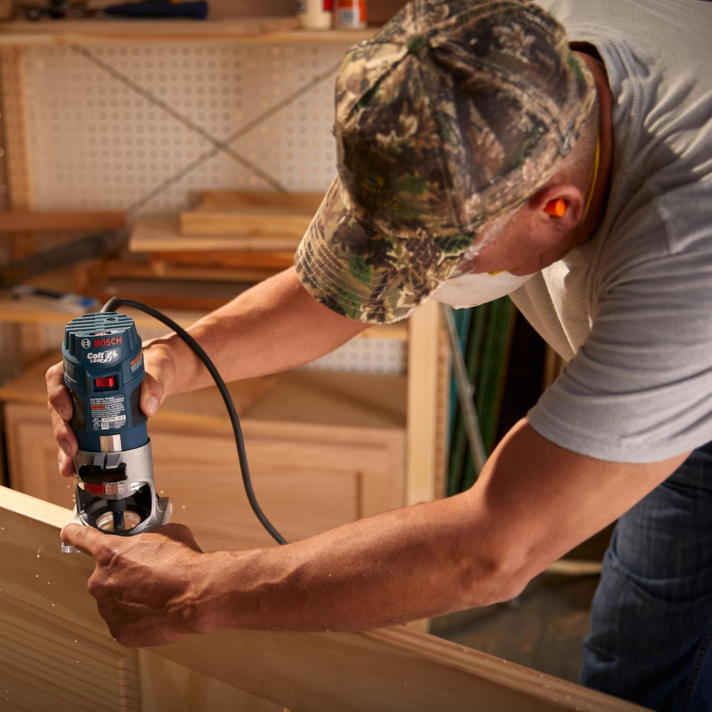 BOSCH PR20EVS Colt 1.0 HP Variable-Speed Palm Router - 5.6 Amp Motor, Soft Start, Constant ResponsCircuitry, Ergonomic Grip, Rugged Aluminum Base, Fixed, Quick-Clamp System, 1/4' Collet