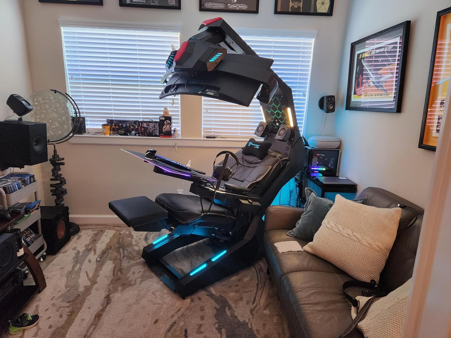 R1-PRO Gaming Chair, Computer Chair; (3-Monitor Brackets, Leather Seat, Black)