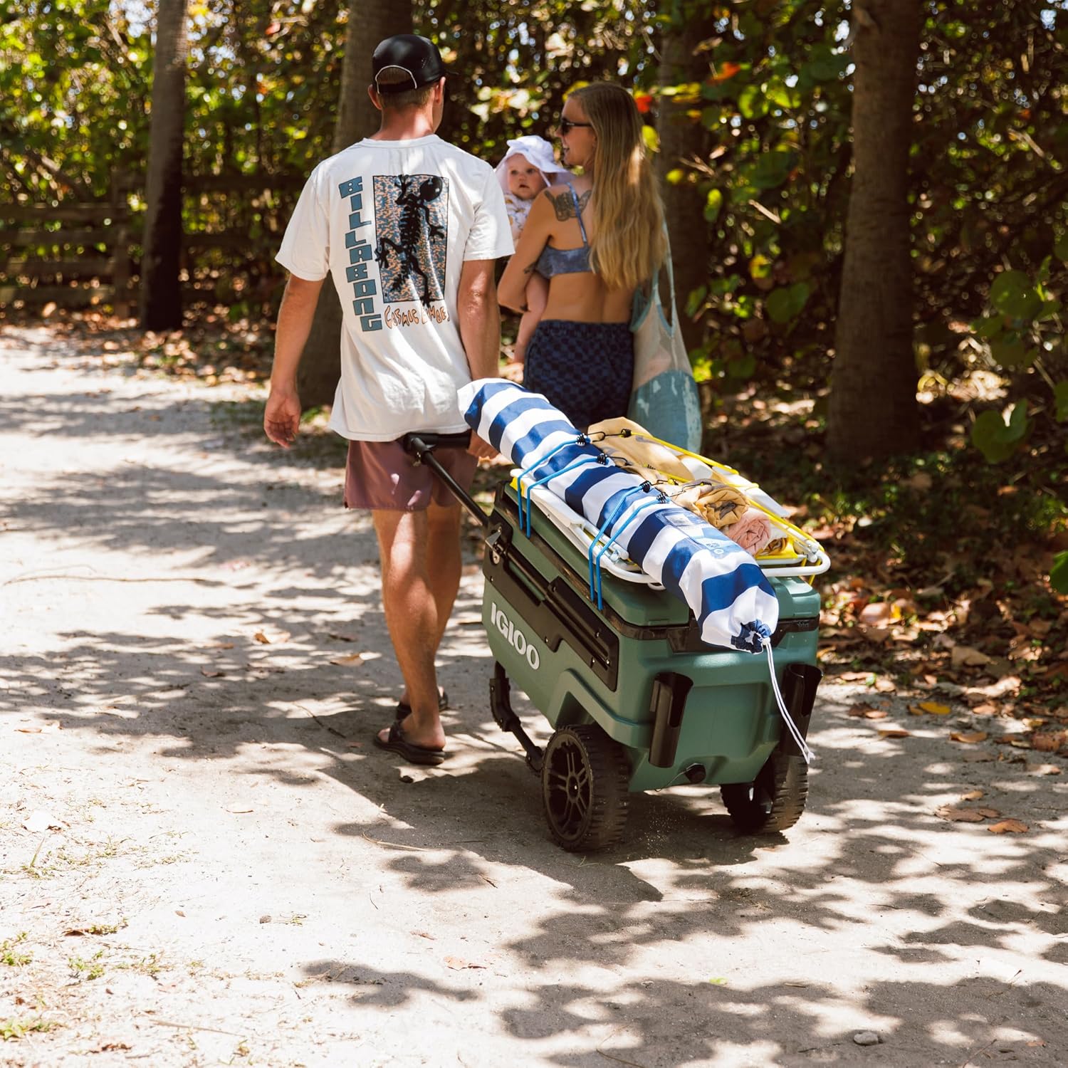 Igloo Trailmate Journey 70Qt Wheeled Cooler | Insulated Hard Shell Ice Chest